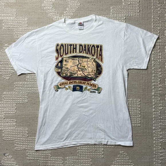 Men’s White South Dakota Graphic Tee Size Large - Picture 1 of 13